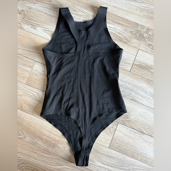 Aerie Smoothez Black Bodysuit - Picture 2 of 3